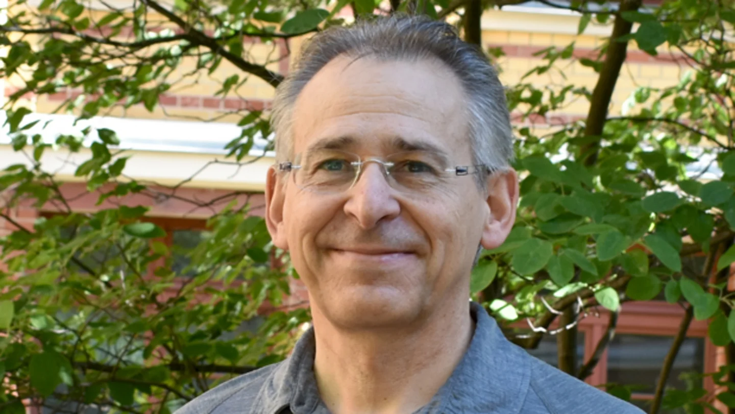 Portrait of Peter Bürgisser