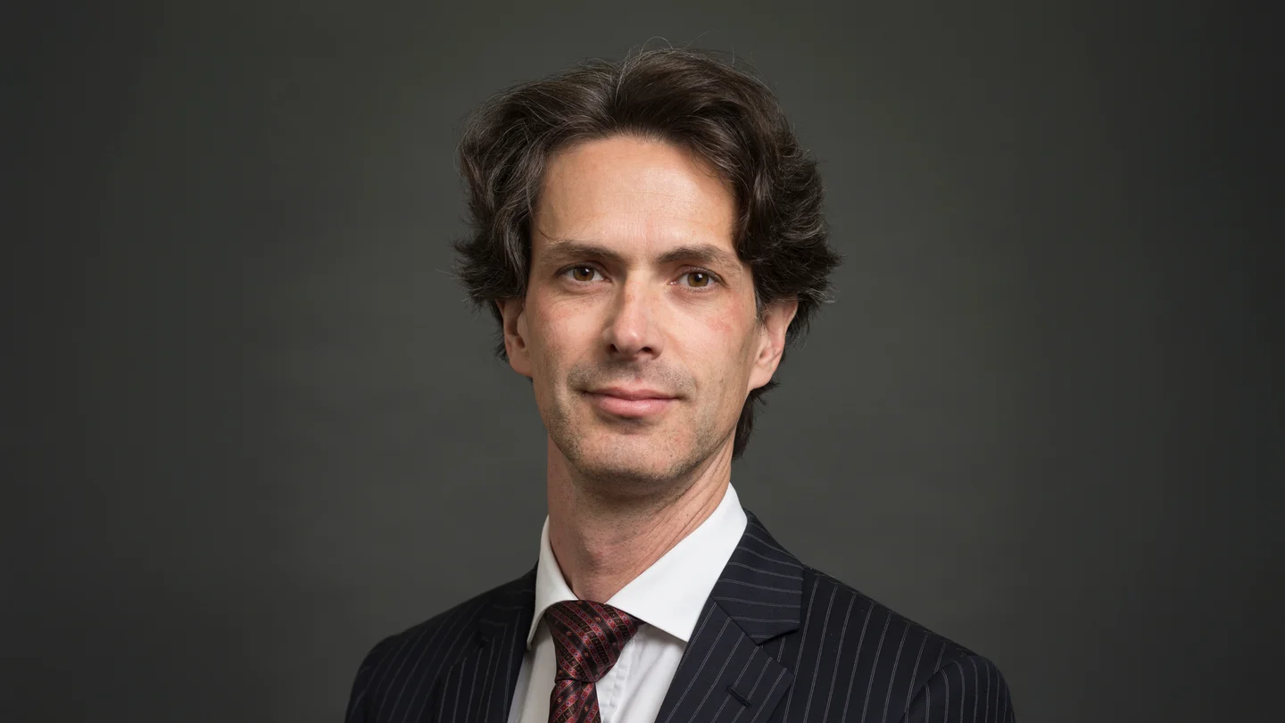 Portrait of Stefan Hollands